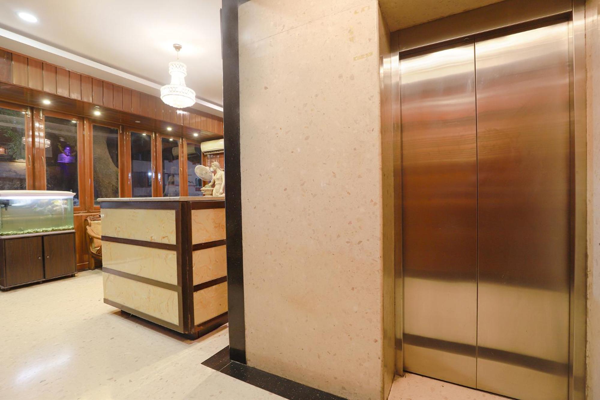 Fabhotel Nk Courtyard - Nr Guindy Industrial Estate Chennai Exterior photo